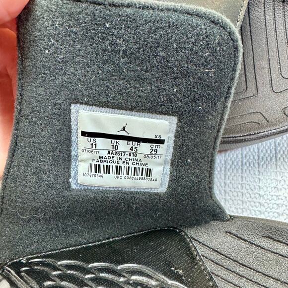 Nike Air Jordan Hydro 7 Slide Mens Size 11 Triple Black Slip On Logo Strap - Picture 7 of 9